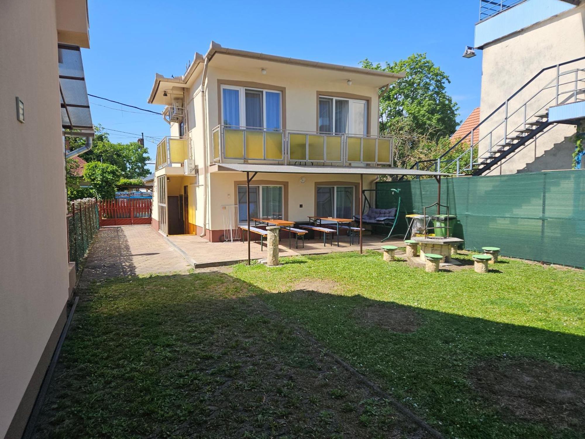 Ada 2 Apartmanhaz Hajdúszoboszló Εξωτερικό φωτογραφία
